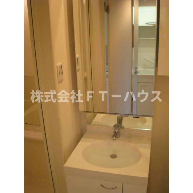 アーカンシェル船橋 の独立洗面台