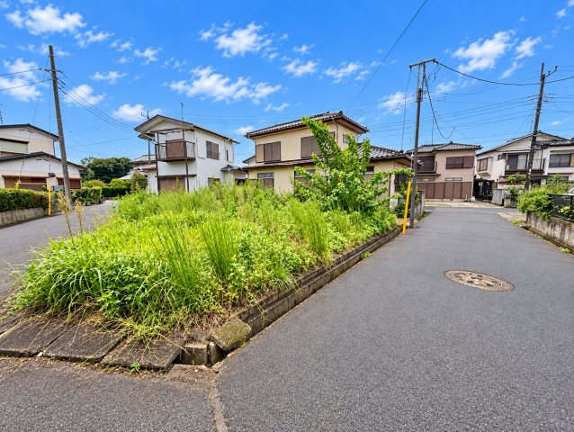 市原市南岩崎　中古戸建の庭|※画像の一部はAIを用いて加工・編集しています。実際の状況と異なる場合がありますので、ご了承下さい。