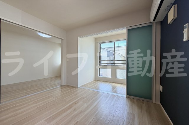 アクシア旭町の内装|明るい色調の室内です