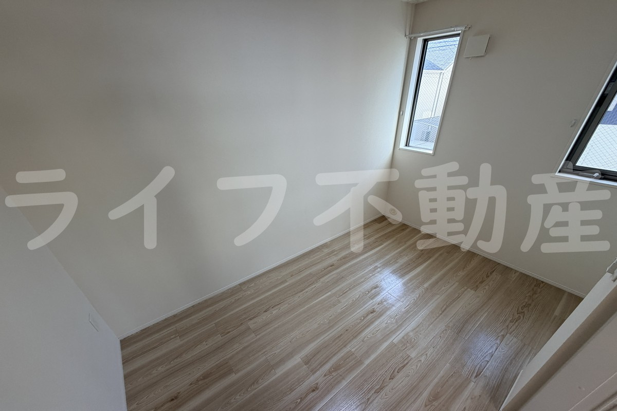 アクシア旭町の内装|明るい色調の室内です