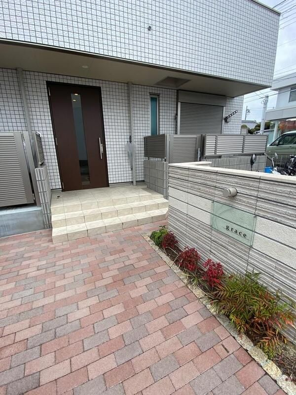 ｇｒａｃｅのエントランス