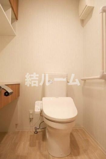 板橋区本町の賃貸マンションのトイレ