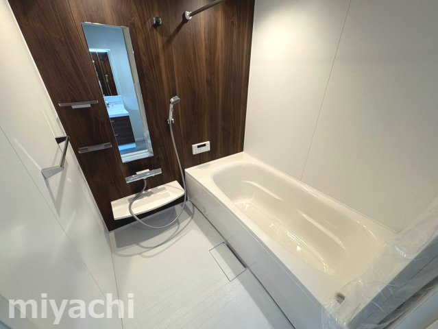 徳島市春日１丁目の一戸建ての浴室