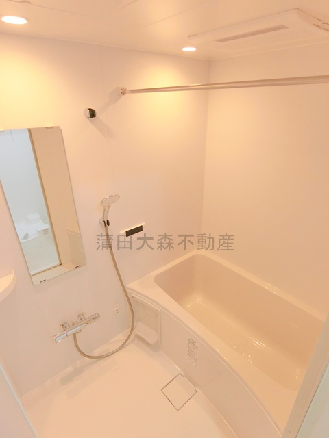 COCOCUBE武蔵新田の浴室|追焚+浴室乾燥機付きバスルーム　お風呂
