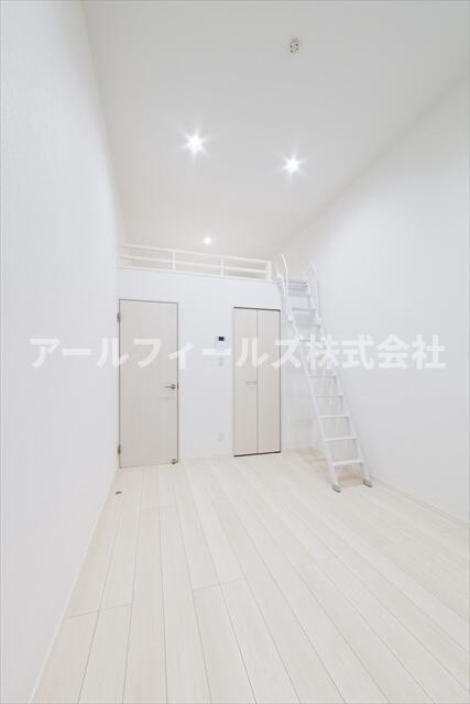 ＫＵＫＵＮＡ　松戸の居間・リビング
