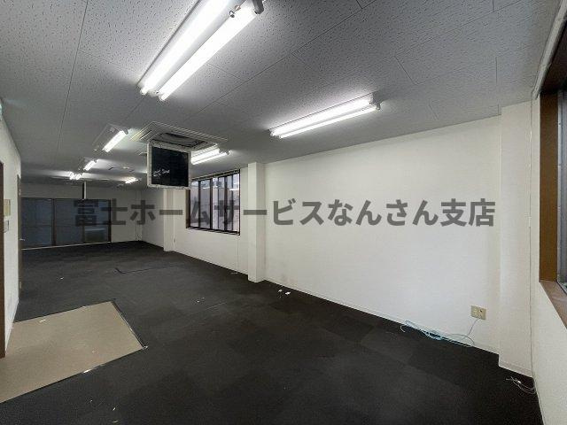 エンポリウムビル