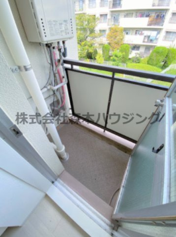 【バルコニー】 | 　香里三井I住宅 | キッチン側のバルコニーです