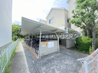 【その他共用部分】 | 　香里三井I住宅 | 駐輪場です