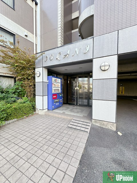 イオラニガーデンのエントランス