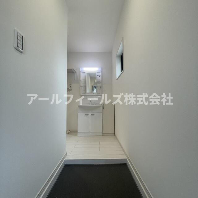 ＭＥＬＤＩＡ秋山の玄関