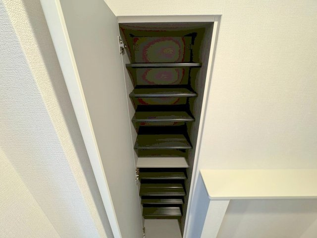 スプランディッド十三本町の収納