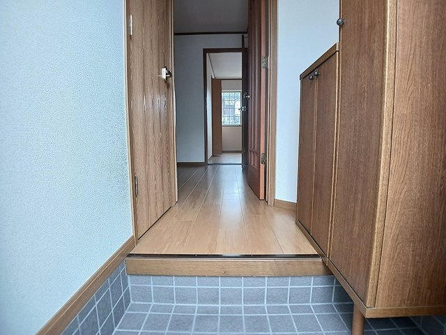アメニティー北平野Ａの玄関