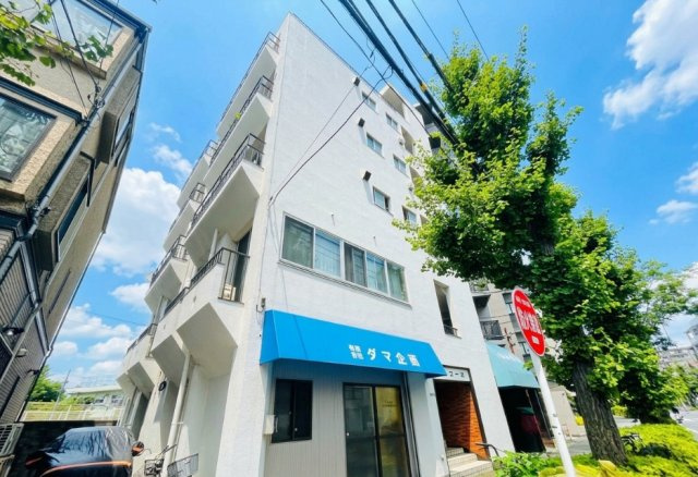 中里コーポの外観