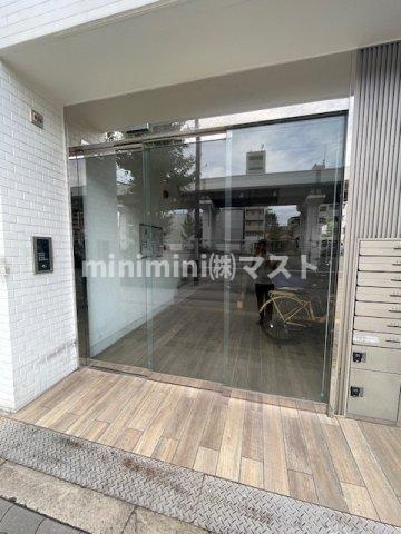 ラムール朝潮橋のエントランス