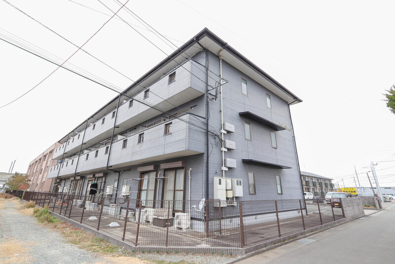 ミカハウスのバルコニー|開放的で明るい空間を演出してくれるバルコニーです