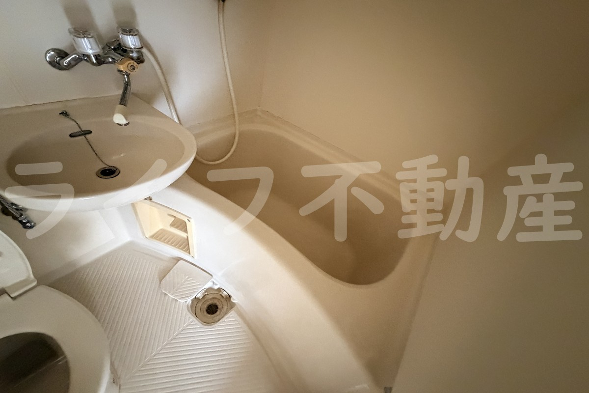 Yand昭和町の浴室|お風呂です