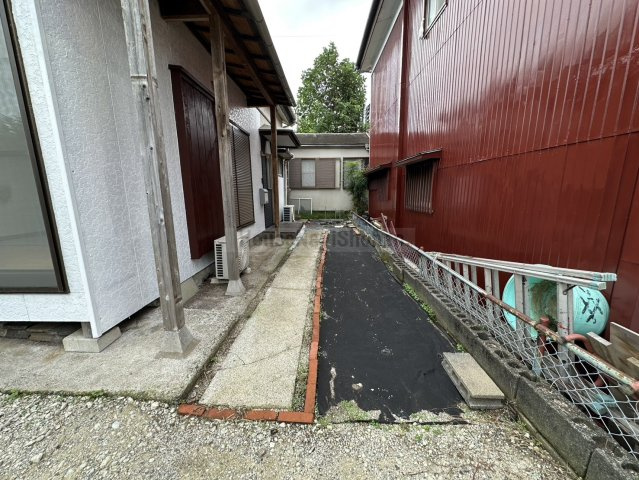 【エントランス】 | 関谷1135-6貸家