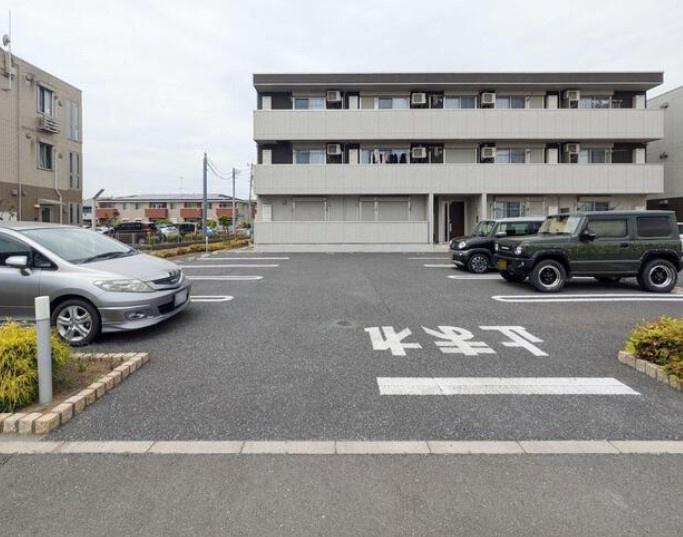 Premiumの駐車場