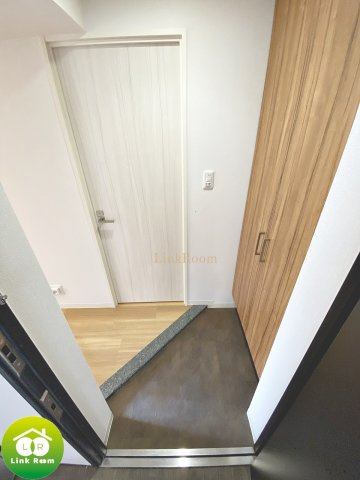 門前仲町レジデンス八番館の玄関