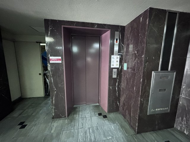 大阪市西区西本町２丁目の倉庫のその他共用部分