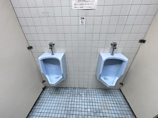 大阪市西区西本町２丁目の倉庫のトイレ