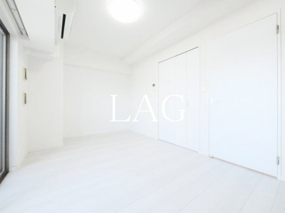 【居間・リビング】 | ルクシェール東向島 | 洋室のお部屋です。
