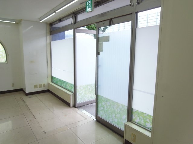 豊中市清風荘１丁目の店舗事務所