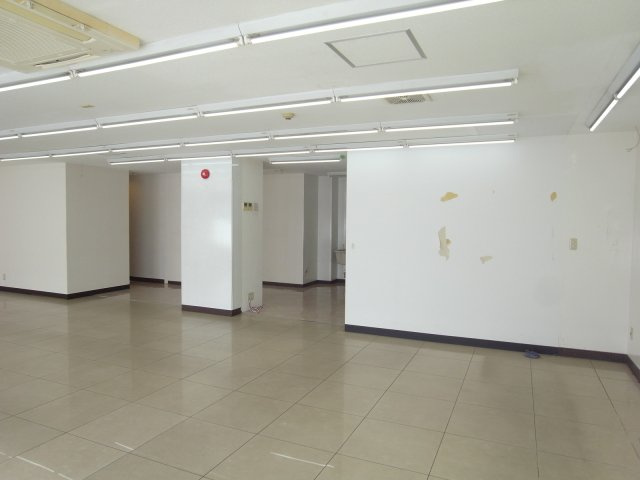 豊中市清風荘１丁目の店舗事務所
