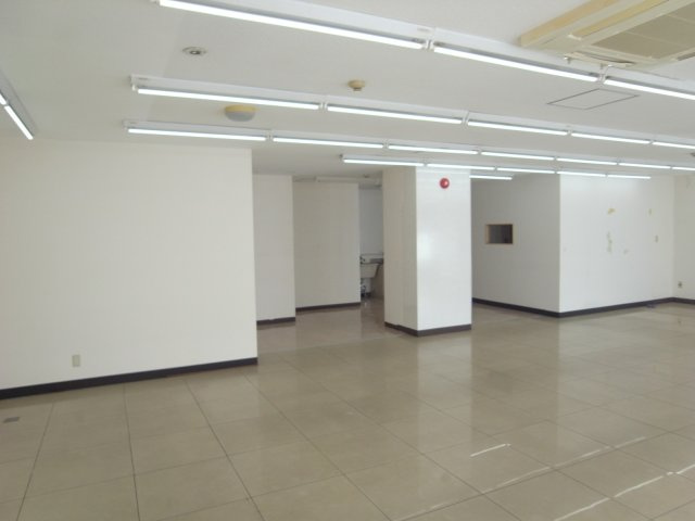 豊中市清風荘１丁目の店舗事務所