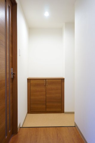 テラス弘明寺の玄関|※現況優先
