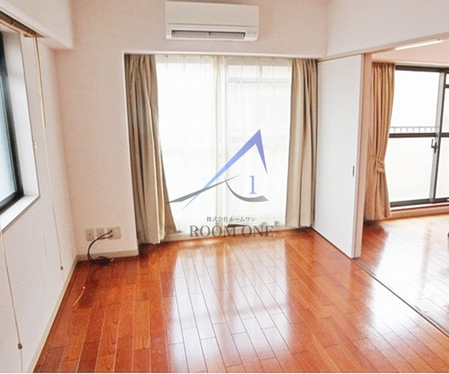 大田区多摩川２丁目住宅の居間・リビング|洋室のお部屋です。※家具小物はイメージです。