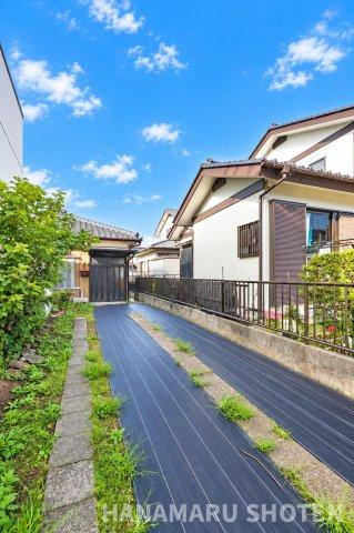 誉田町森田貸家の駐車場|2～3台駐車可能です！
物件、駅でお待ち合わせでのご案内歓迎！