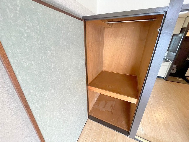 コーポくにじまの収納
