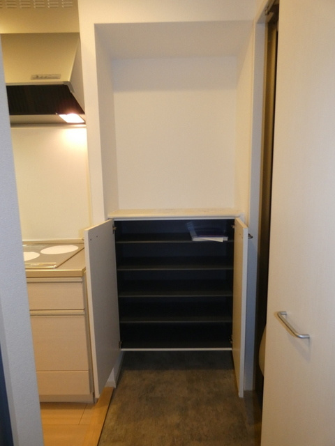 Ｃｕｍｎｏｒ　Ｐｌａｃｅの玄関|★シューズＢＯＸ★