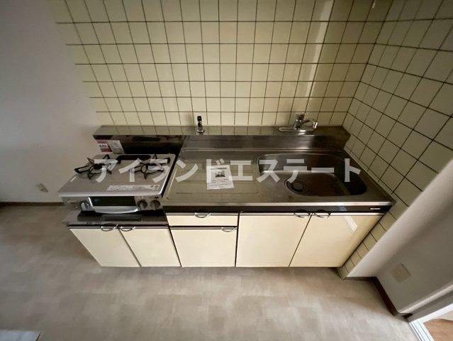 サンハニー駒沢　最上階　陽当たり良好　バストイレ別のキッチン|※別号室参考写真