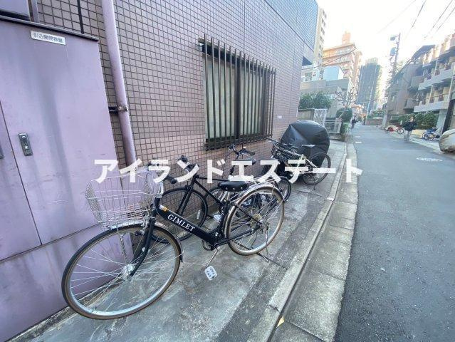 アヴェニール駒沢大学　駅近　バストイレ別　角部屋のその他共用部分