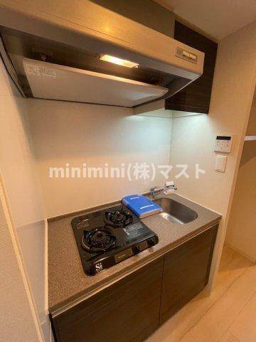コンフォリア心斎橋ＥＡＳＴのキッチン