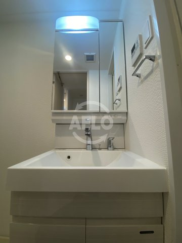 S-RESIDENCE福島Alovita(エスレジデンス福島アロヴィータ)の洗面所|S-RESIDENCE福島Alovita(エスレジデンスフクシマアロヴィータ)　洗面所