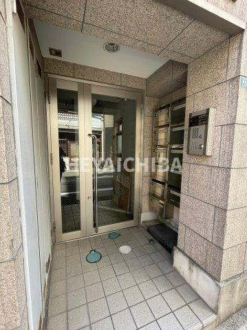 シャンテ鳥越のエントランス