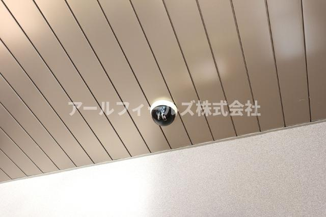 ロイヤルハウスの設備|セキュリティ防犯カメラ