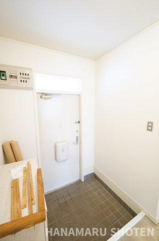 メゾンコウ 6の玄関|詳細、ご不明点等、お気軽にご連絡ください！