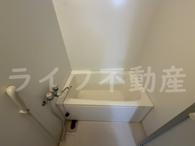 プルミエハイツ花園の浴室