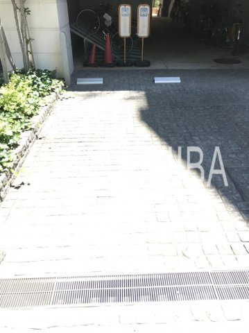 クレールⅡ川原の駐車場