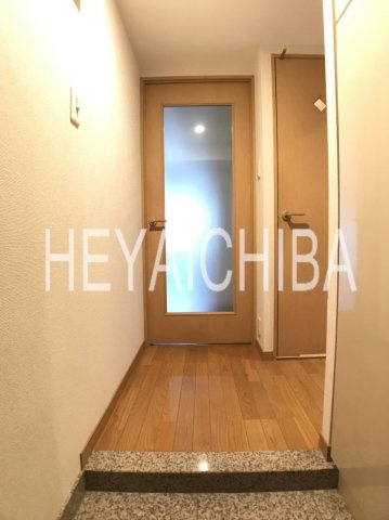 クレールⅡ川原の玄関