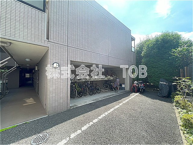 【その他共用部分】 | プレールカテリーナ代田橋 | 駐輪スペース②