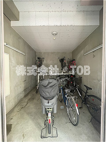 【その他共用部分】 | プレールカテリーナ代田橋 | 駐輪スペース③