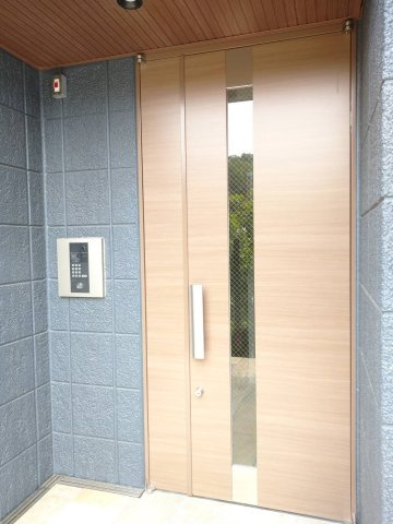 アステ―ル白金のロビー|★オートロック付きです★