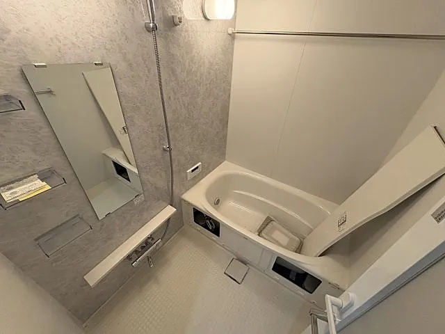 神戸市東灘区北青木２丁目の賃貸マンションの浴室