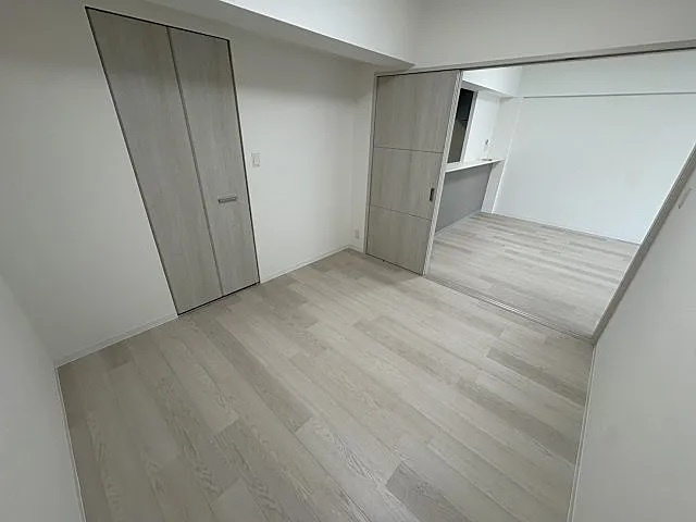 神戸市東灘区北青木２丁目の賃貸マンションの居間・リビング