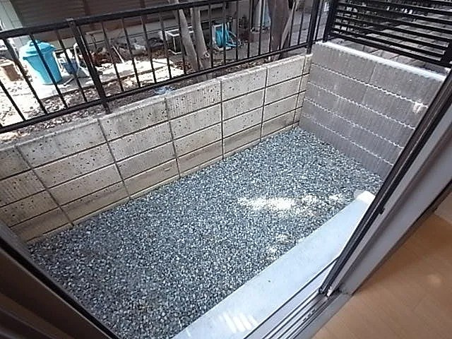 芦屋市宮塚町の賃貸マンションのバルコニー